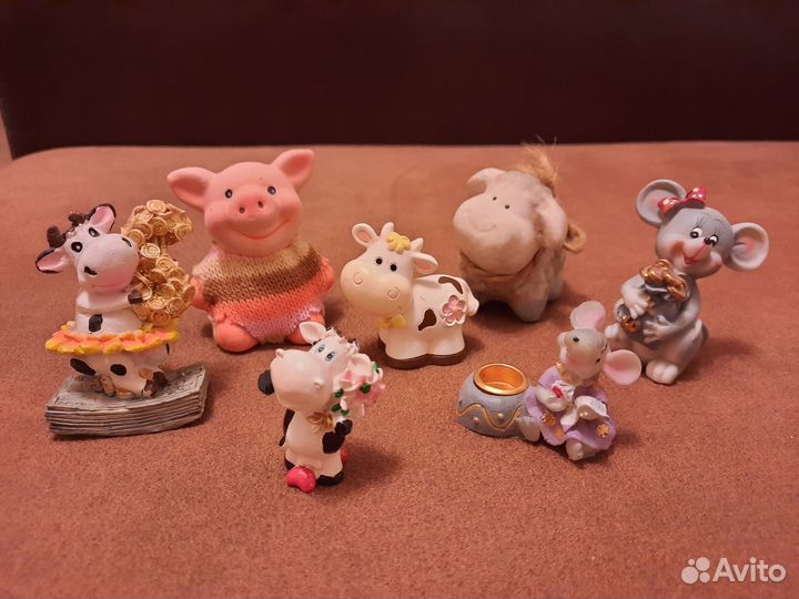 Статуэтки, фигурки (много, разное)