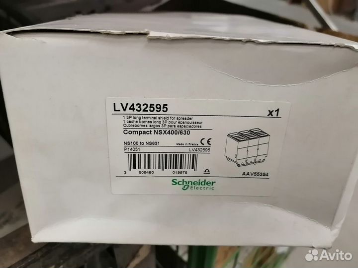 Электротехнические изделия Schneider Electric