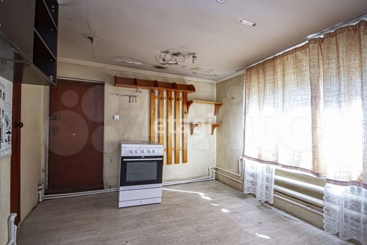 Дом 35 м² на участке 3 сот.