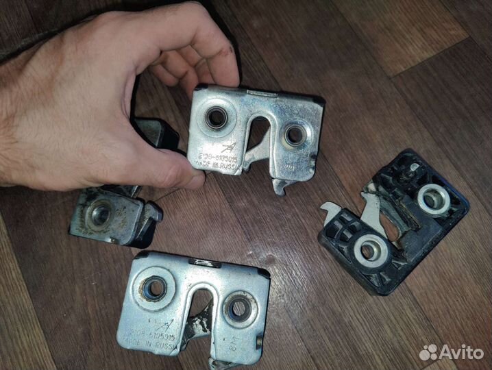 Замок двери ваз наружный