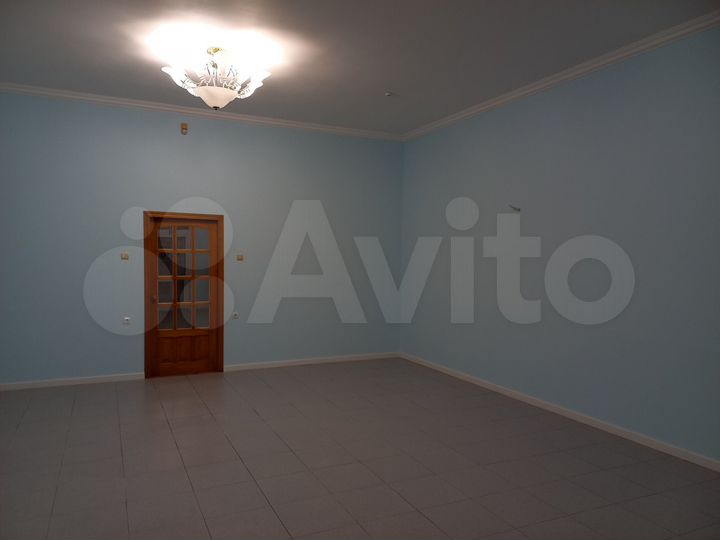 Торговая площадь, 62 м²