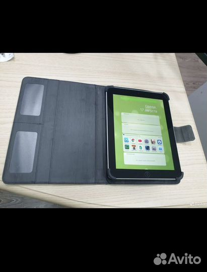 Планшет Apple iPad 4 wi-fi 32 Гб