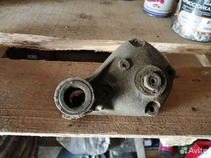 Механизм переключения передач М72