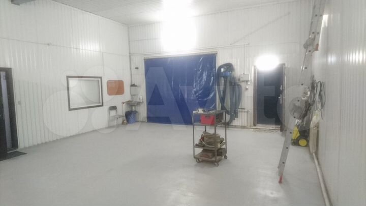 Гараж, > 30 м²