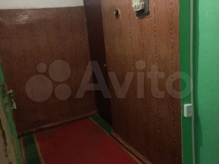 2-к. квартира, 45 м², 3/3 эт.