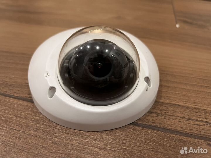 IP видеокамера видеонаблюдения купольная Geovision