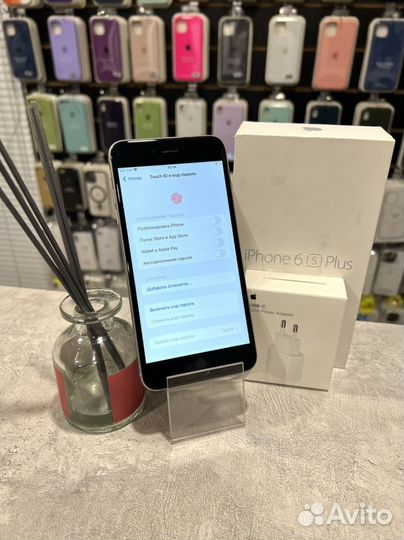 iPhone 6S Plus, 32 ГБ