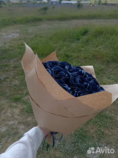 Букет цветов из атласных лент