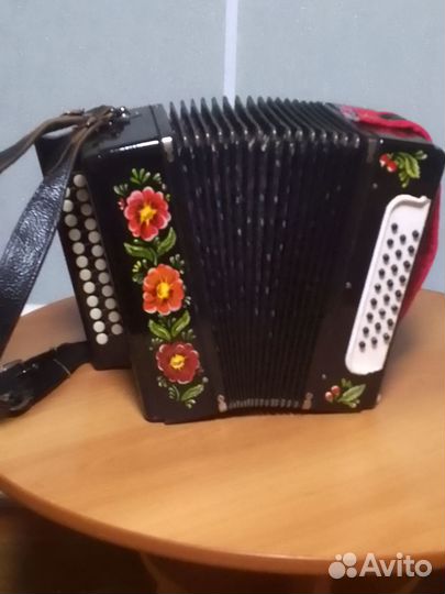 Гармонь тульская