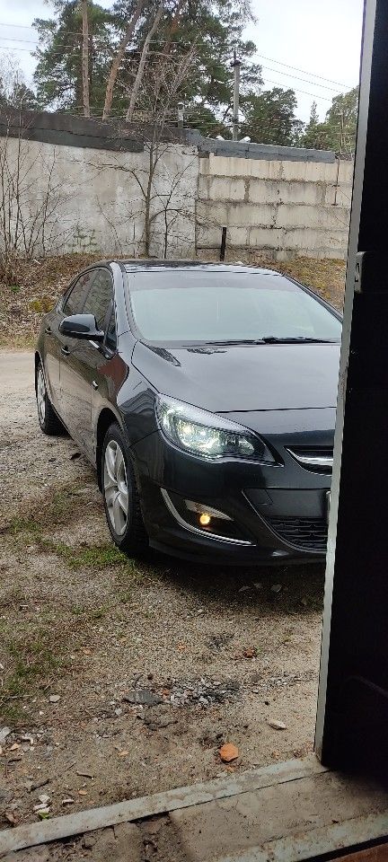 Opel Astra: фото владельца