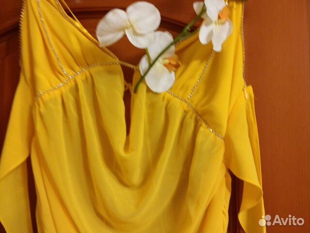 Платье с Орхидеей