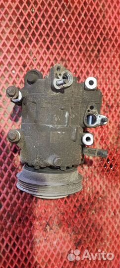 Компрессор кондиционера Hyundai Matrix