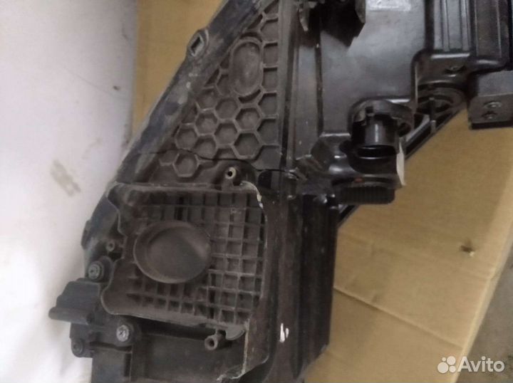 Правая фара kia sportage 4