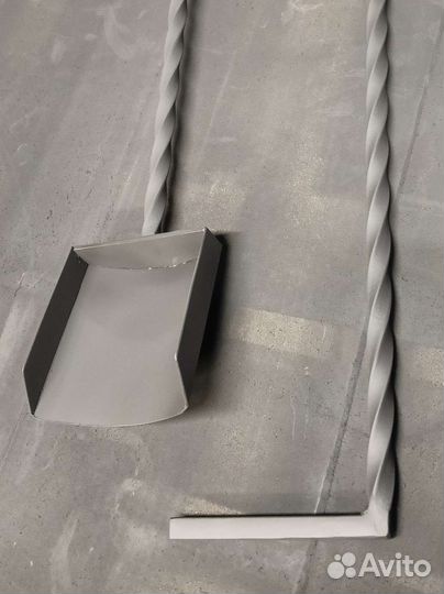 Совок полукруглый / кочерга в подарок