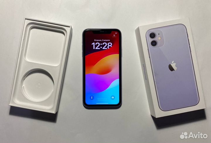 iPhone 11, 64 ГБ