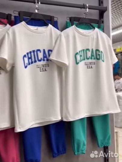 Спортивный костюм женский