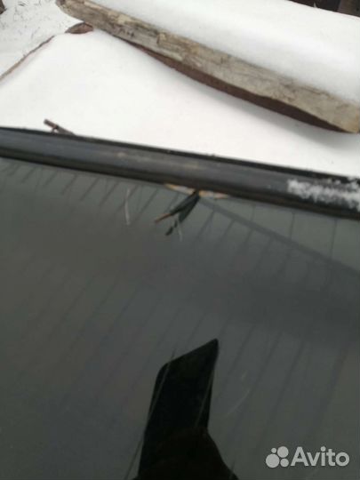 Заднее стекло ваз 2106