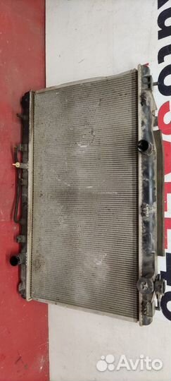 Радиатор охлаждения Toyota Camry V40