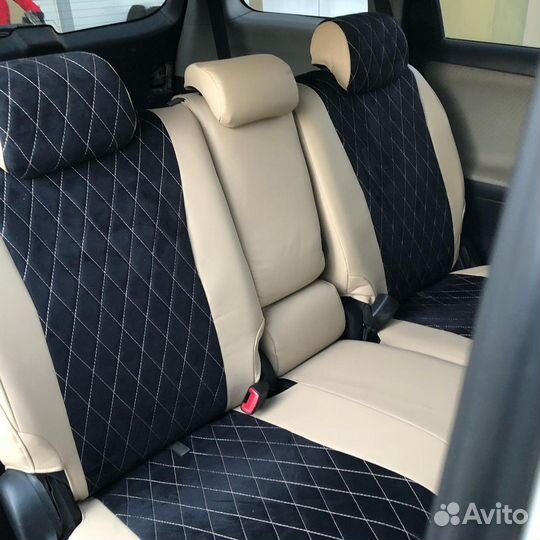 Чехлы на Toyota Wish 20