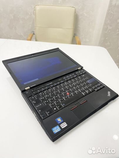 Lenovo thinkpad X220i Core i3/4Gb/SSD