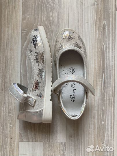 Туфельки для девочки