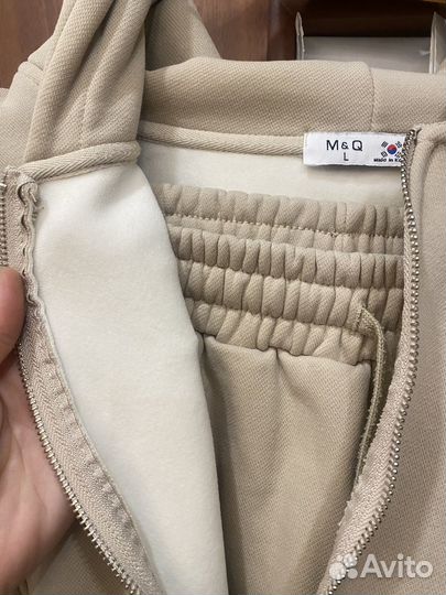 Упепленный спортивный костюм