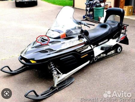Центральная решётка капота Ski-Doo Lynx 517302676
