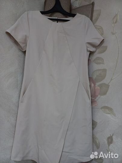 Платье женское 42 44