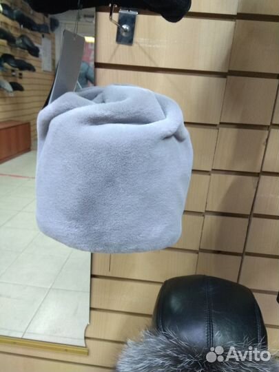 Головные уборы женские