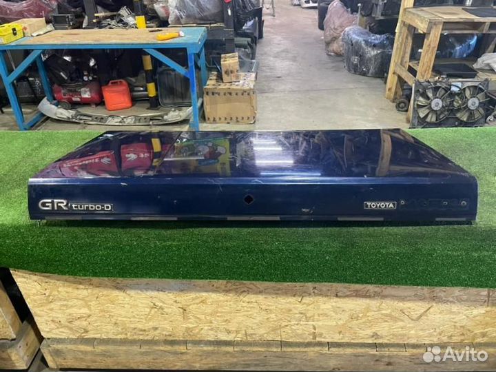 Крышка багажника toyota markii GX71 андрей