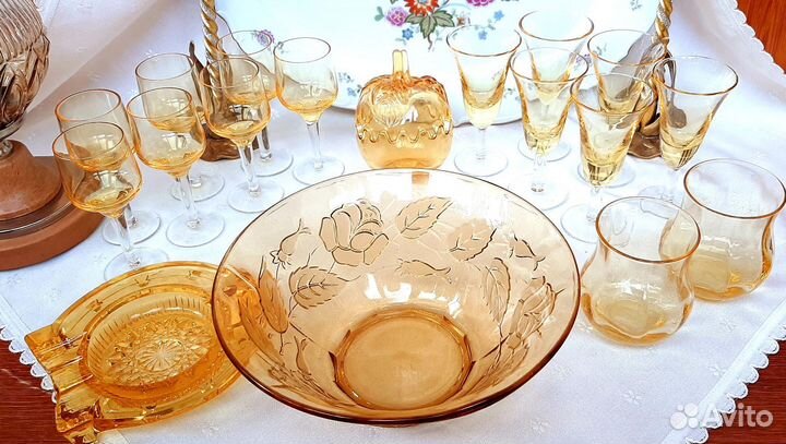 Рюмки ссср,цветное,цитриновое стекло