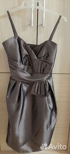 Платье для девочки новое