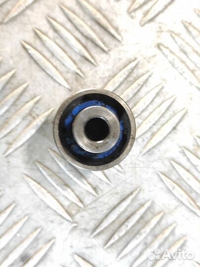 Ролик Subaru Forester S11