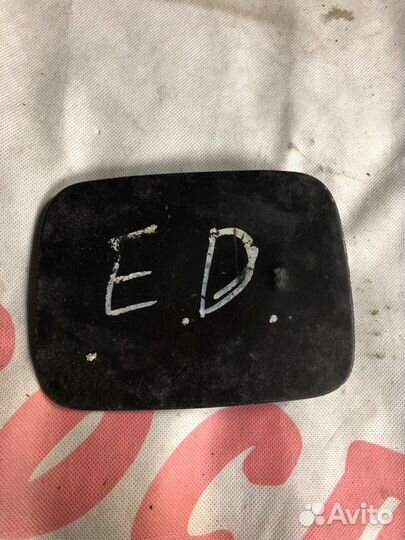 Лючок бензобака Toyota Camry ACV40