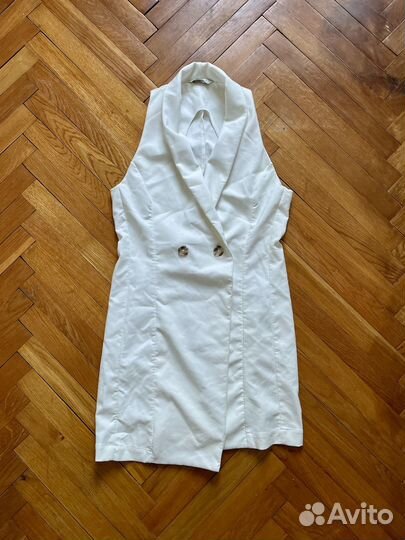Платье женское stradivarius 44 размер