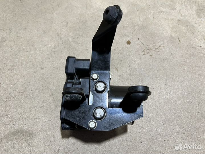 Блок ABS на Mazda 3 BL