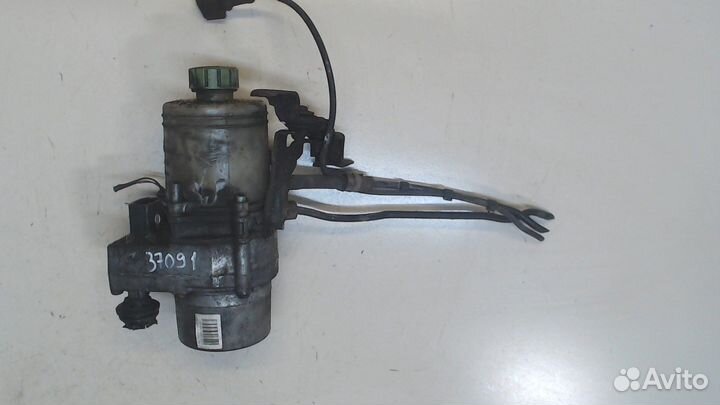 Насос усилителя руля Volkswagen Polo, 2004