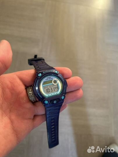 Casio g-shock baby-g blx-100