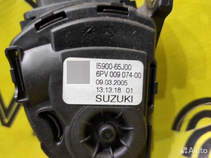 Педаль газа Suzuki Escudo TD54W J20A 05.2005