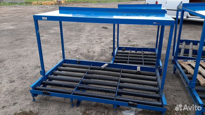 Продам перегрузочные столы Hawker для тяговых акб