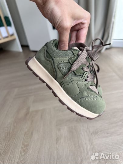 Стильные детские кроссовки 15 см