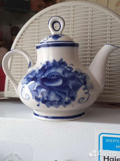 Чайники заварочные Гжель.Винтаж