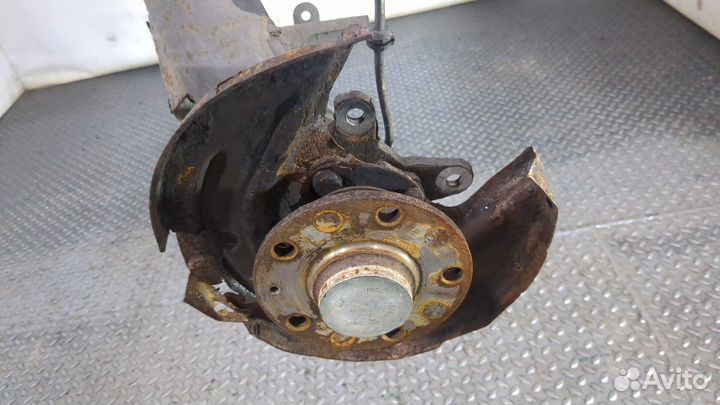 Балка подвески задняя Skoda Octavia (A7)