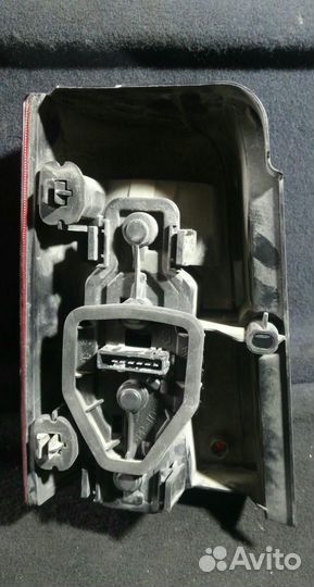 Фонарь задний правый peugeot 206 1 (1998-2003) 2.0 nn