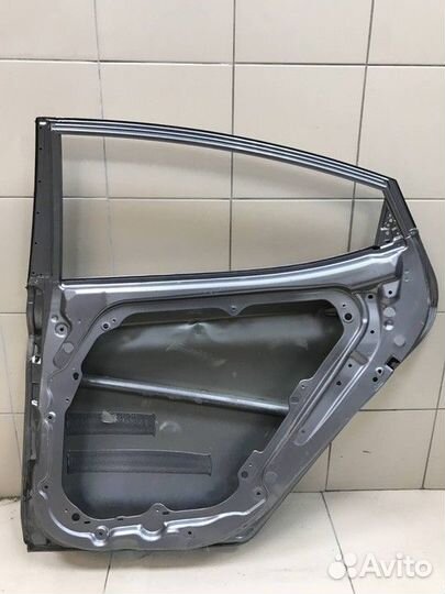 Дверь задняя правая Hyundai Elantra