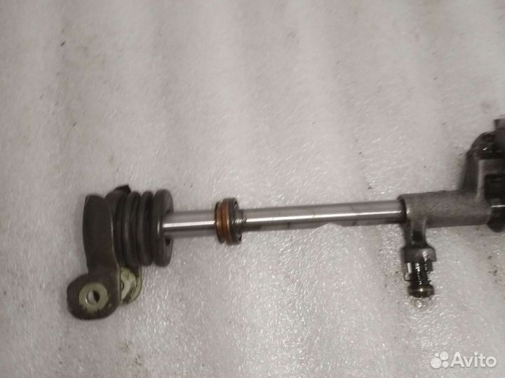 Шток переключения передач МКПП 4m40