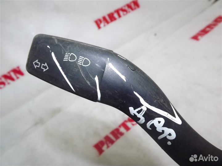 Переключатель поворотов Ауди A4 (B6)