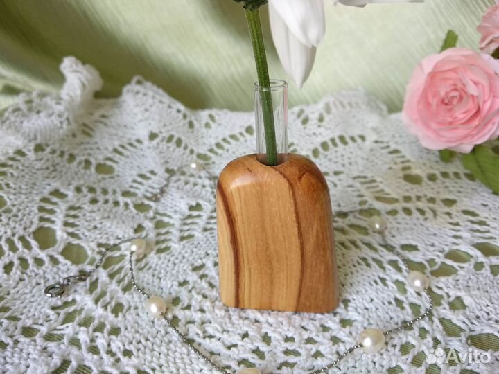 Мини ваза деревянная с колбой