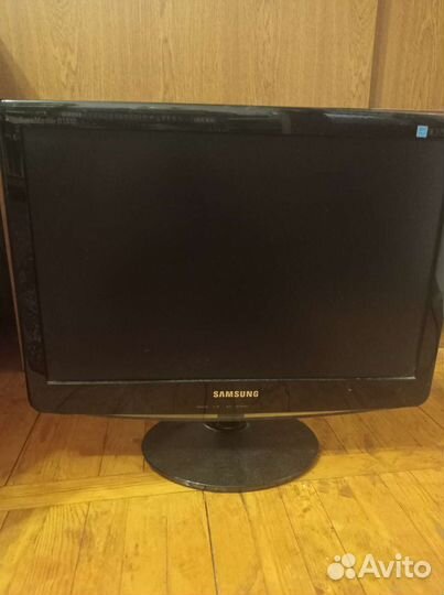 Монитор Samsung