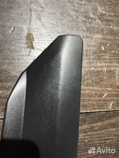 Правая накладка BMW R1200GS k25 04г